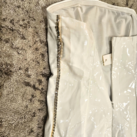 MESHKI Liza PU dress NWT - Picture 8 of 16